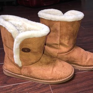 Brown Furry Boots